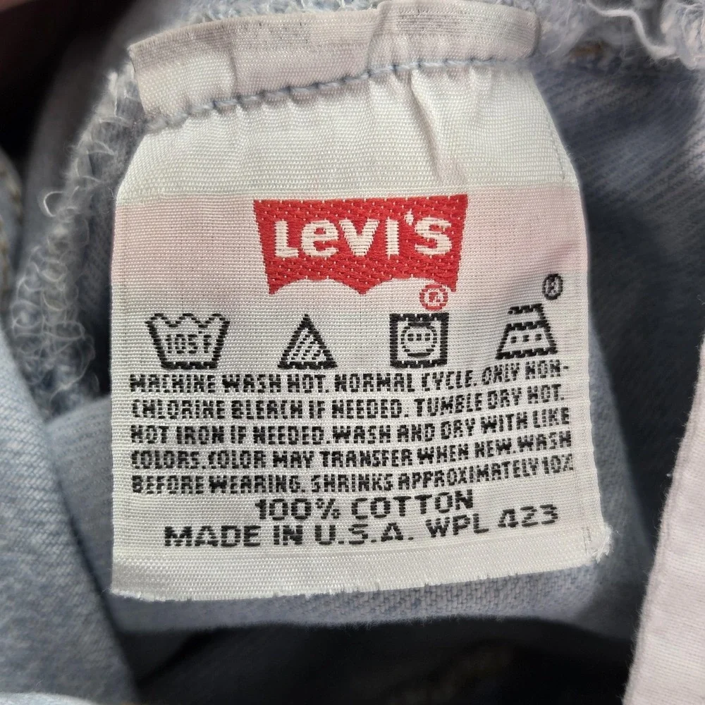 VTG Levis 501 Jeans Mens Light Wash Blue Button Fly USA 25x30 - Picture 14 of 16